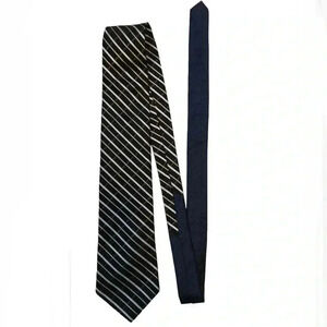 TOMMY HILFIGER 100% Silk Made in USA Tie